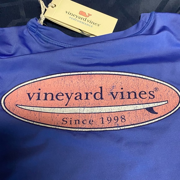 Vineyard Vines Long Sleeve Swim Shirt - Picture 5 of 10